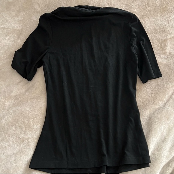 StyleWe Black turtle neck short sleeve tshirt - Picture 2 of 2